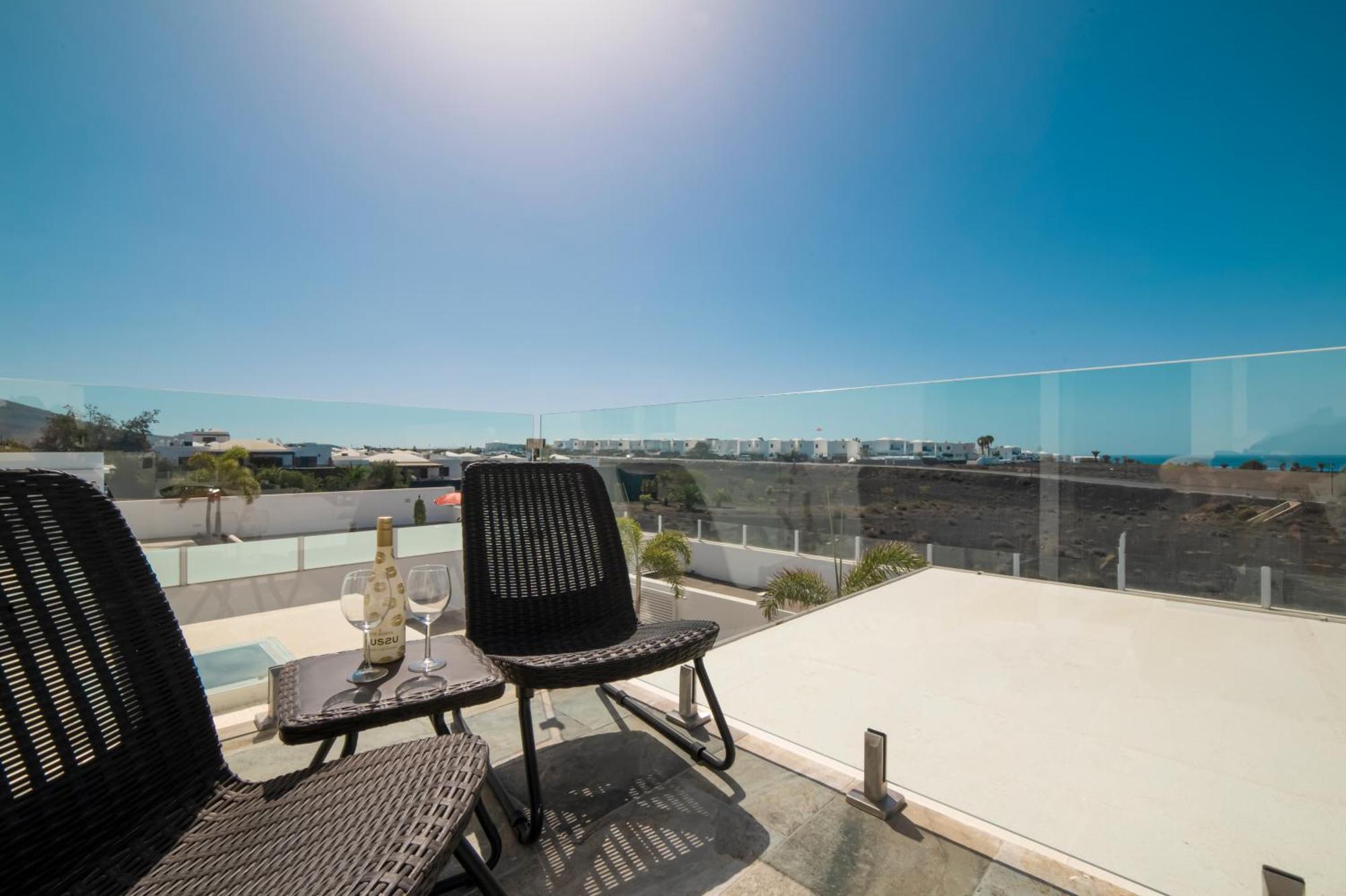 Villa Ocean Wave - Sea Views - Private Pool Playa Blanca  Exterior foto