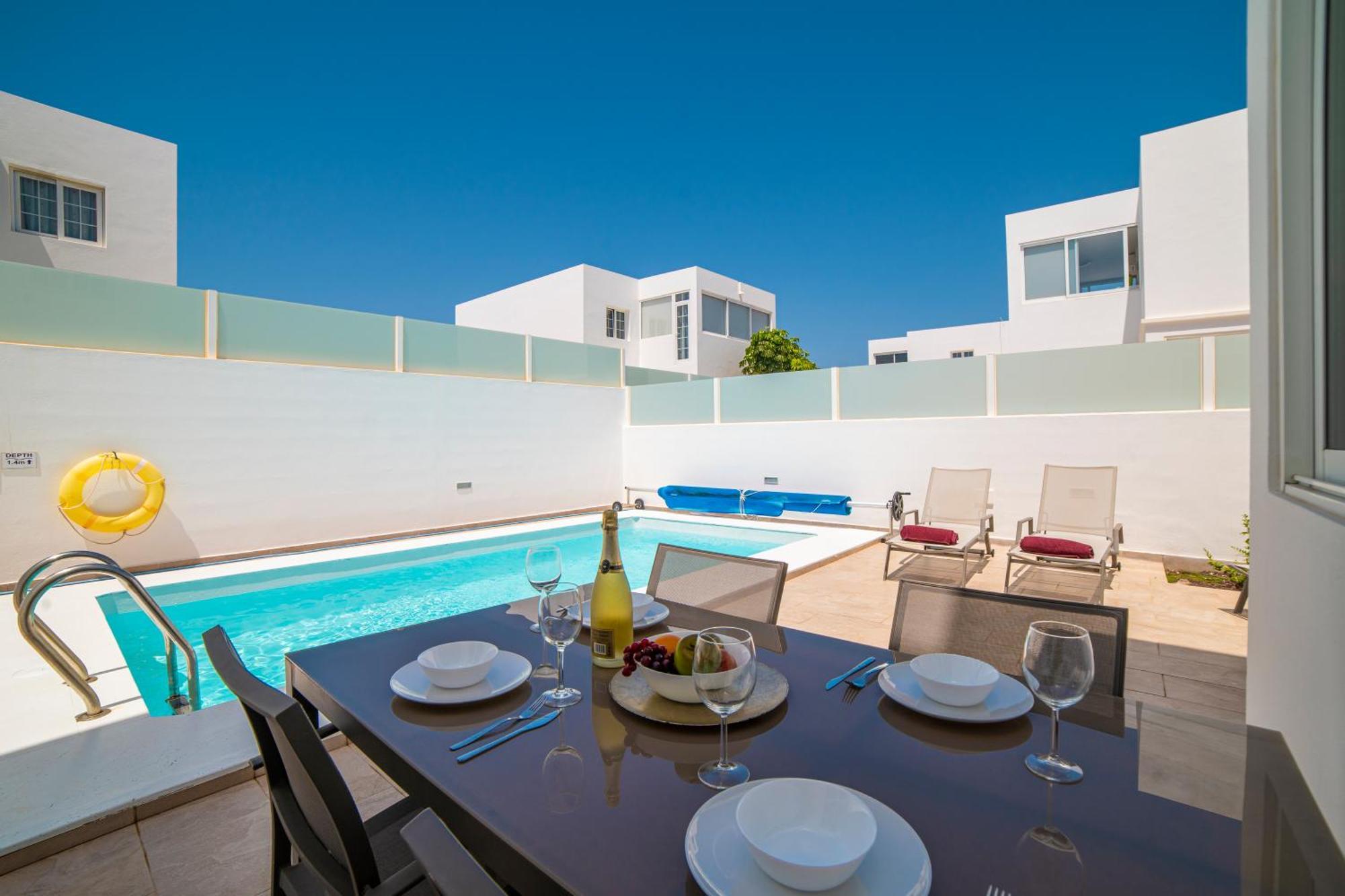 Villa Ocean Wave - Sea Views - Private Pool Playa Blanca  Exterior foto